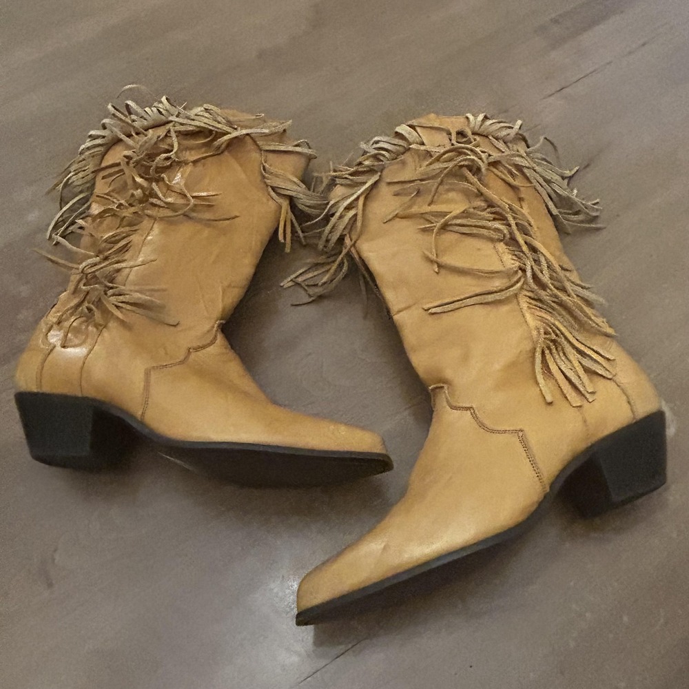 Dingo Boots Womens Size 7.5 M Tan Leather Fringe Western Cowboy Mid Calf Retro